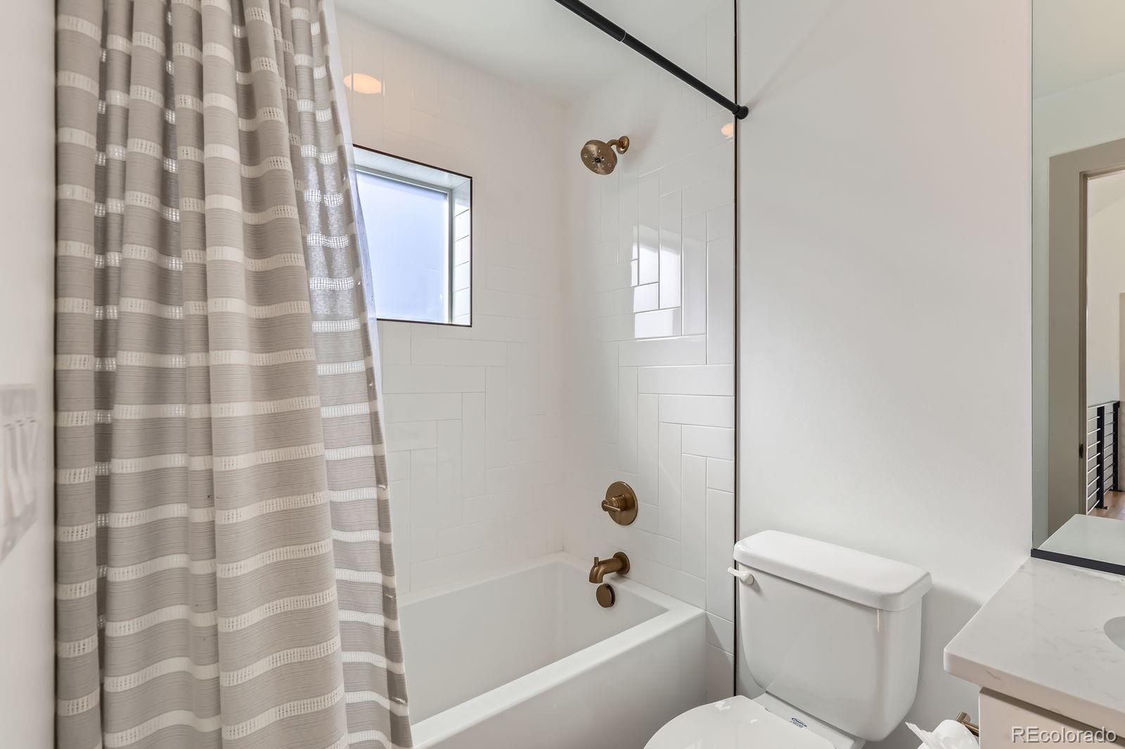 MLS Image #19 for 3439 n high street,denver, Colorado