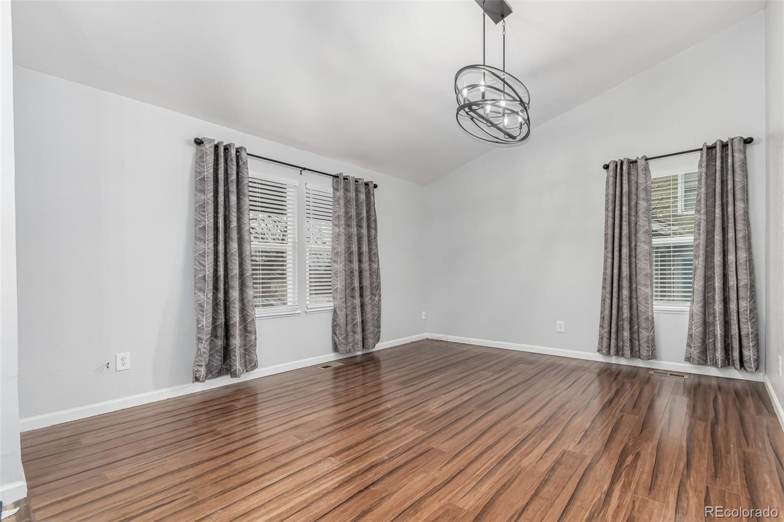 MLS Image #6 for 2014 s pagosa street,aurora, Colorado