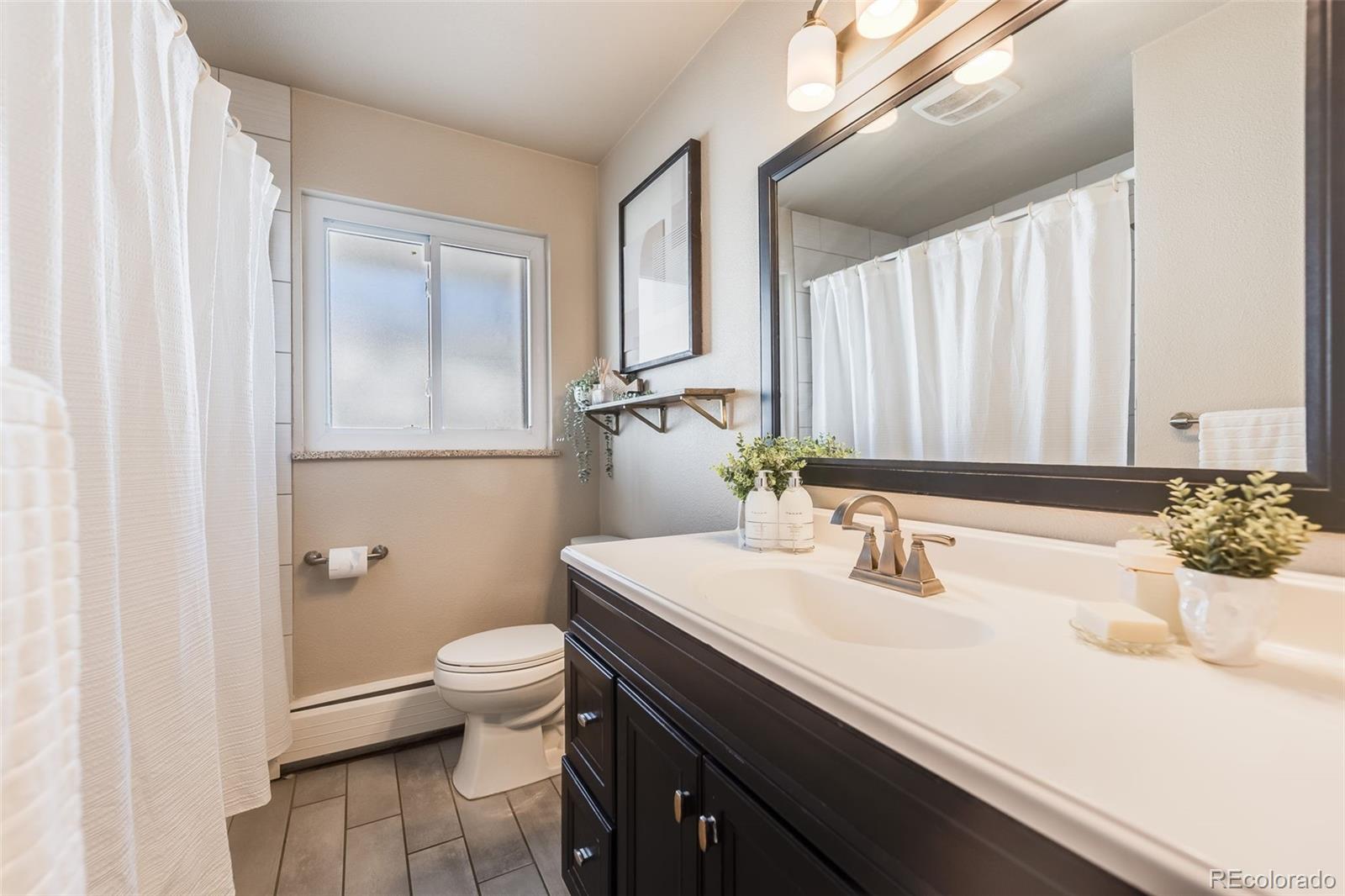 MLS Image #14 for 3180 s albion street,denver, Colorado