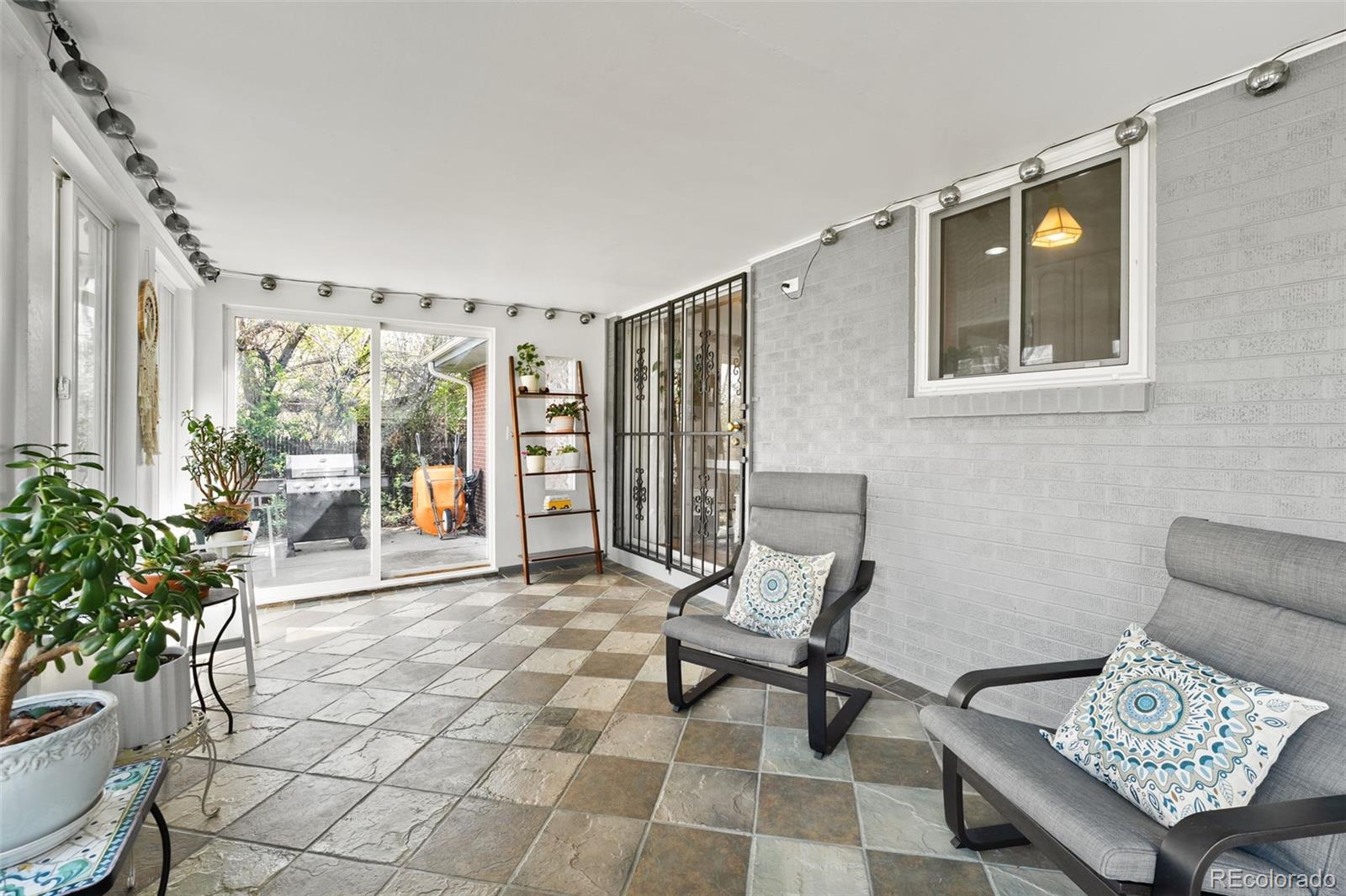 MLS Image #15 for 3002 s fenton street,denver, Colorado