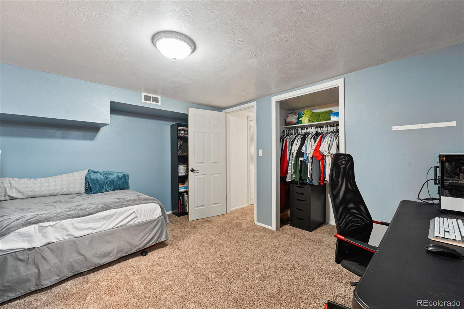 MLS Image #30 for 3002 s fenton street,denver, Colorado