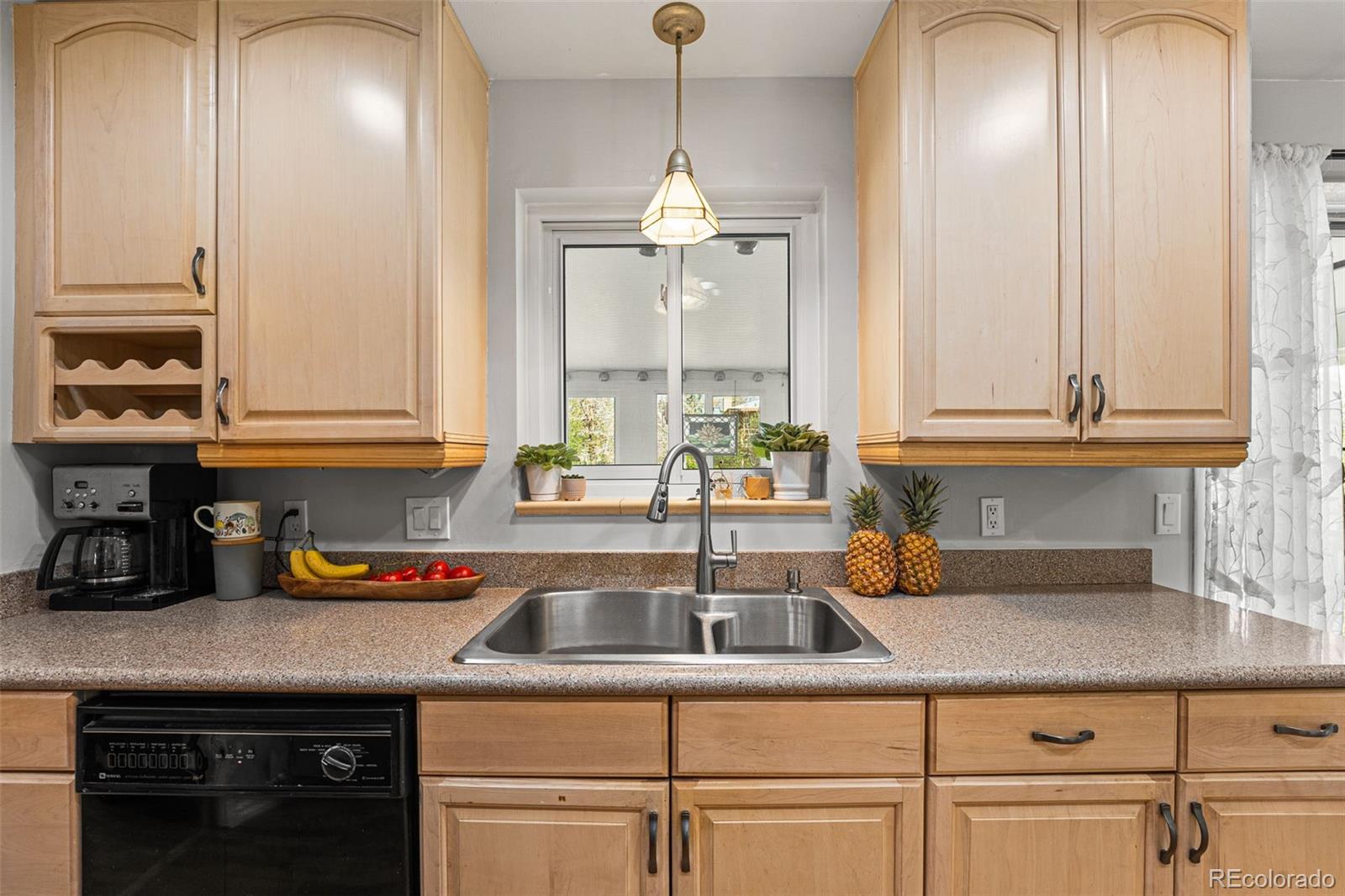 MLS Image #7 for 3002 s fenton street,denver, Colorado
