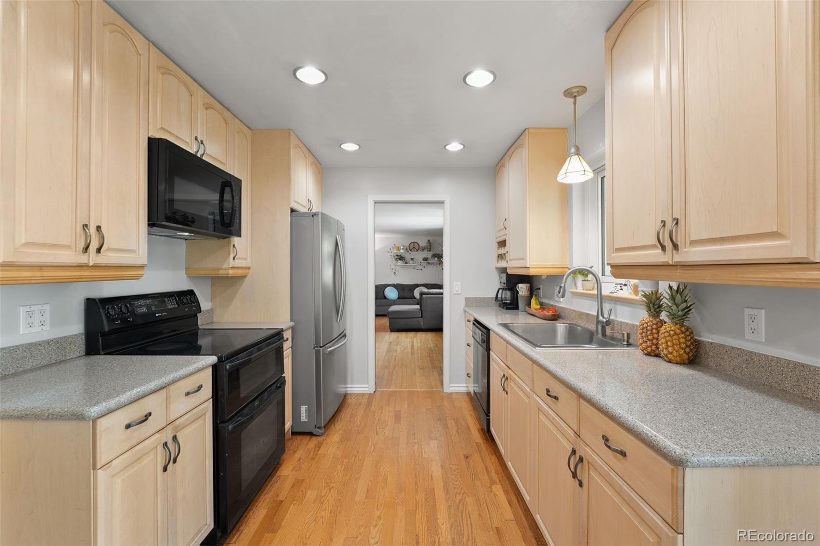 MLS Image #9 for 3002 s fenton street,denver, Colorado