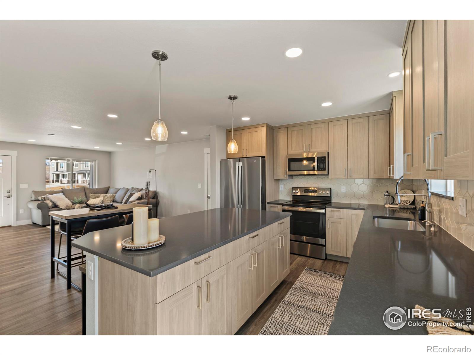 MLS Image #11 for 465  primrose court,loveland, Colorado
