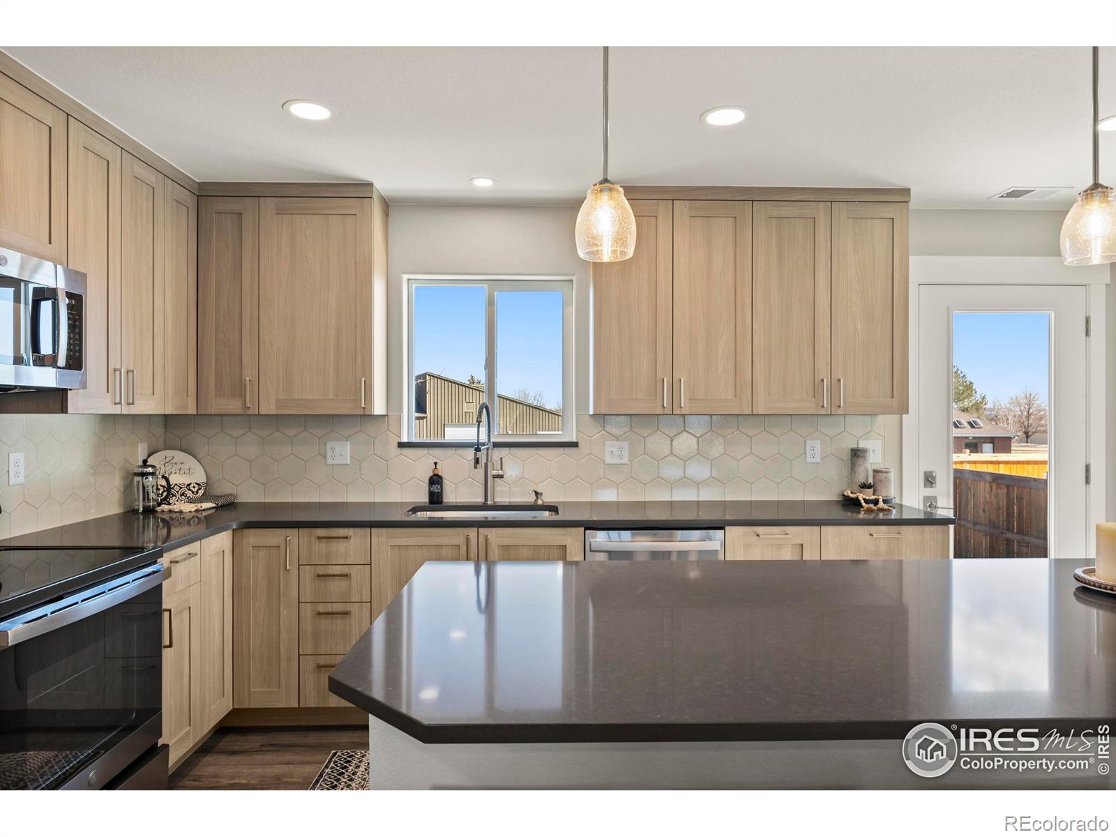 MLS Image #14 for 465  primrose court,loveland, Colorado