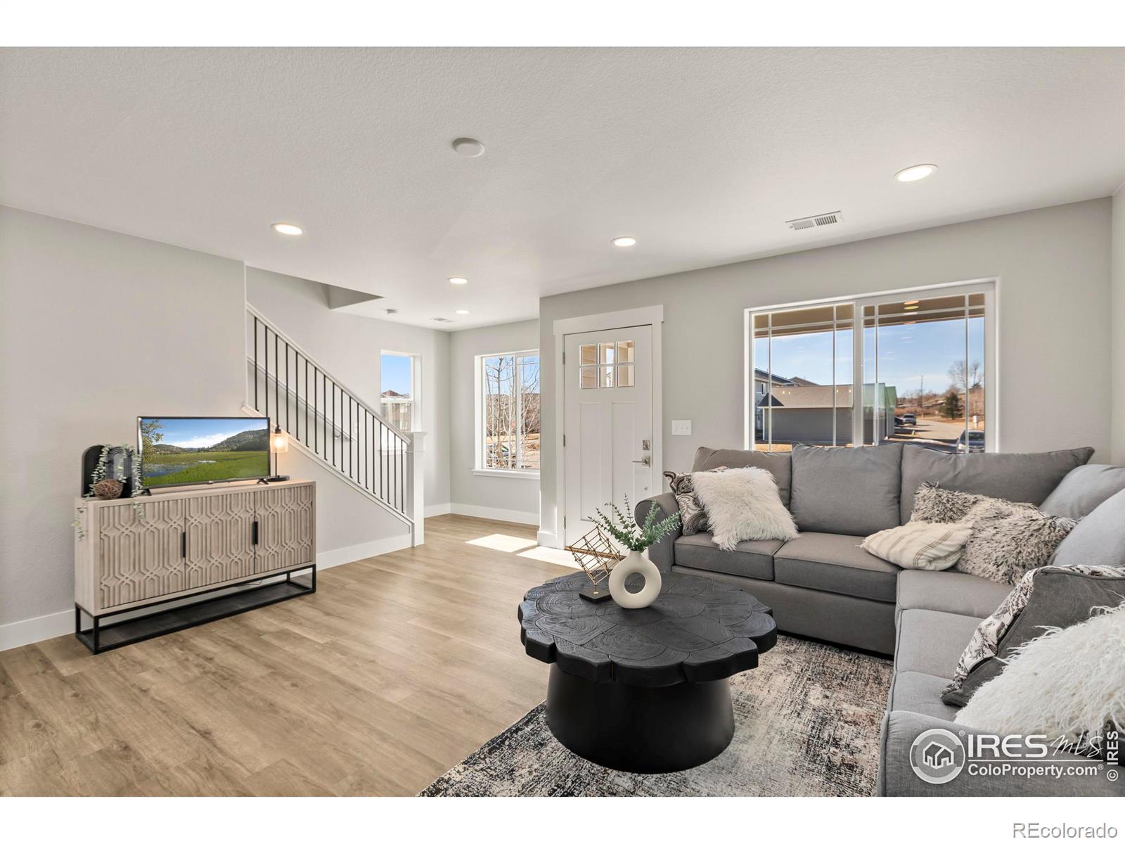 MLS Image #4 for 465  primrose court,loveland, Colorado