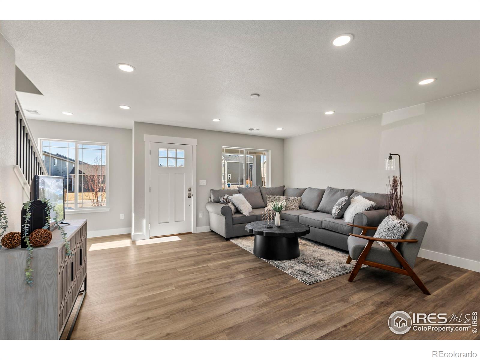 MLS Image #5 for 465  primrose court,loveland, Colorado