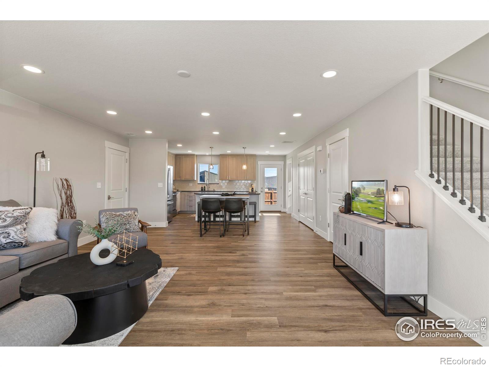 MLS Image #6 for 465  primrose court,loveland, Colorado