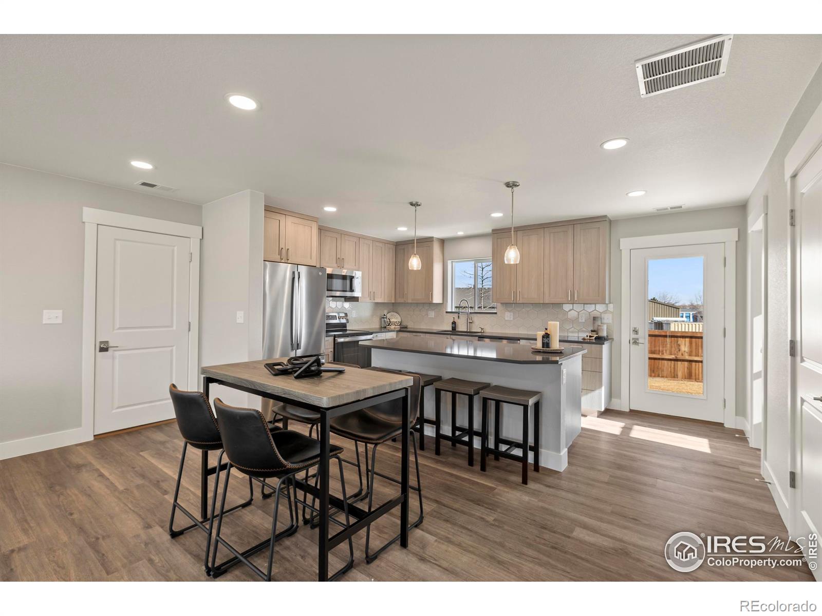 MLS Image #8 for 465  primrose court,loveland, Colorado