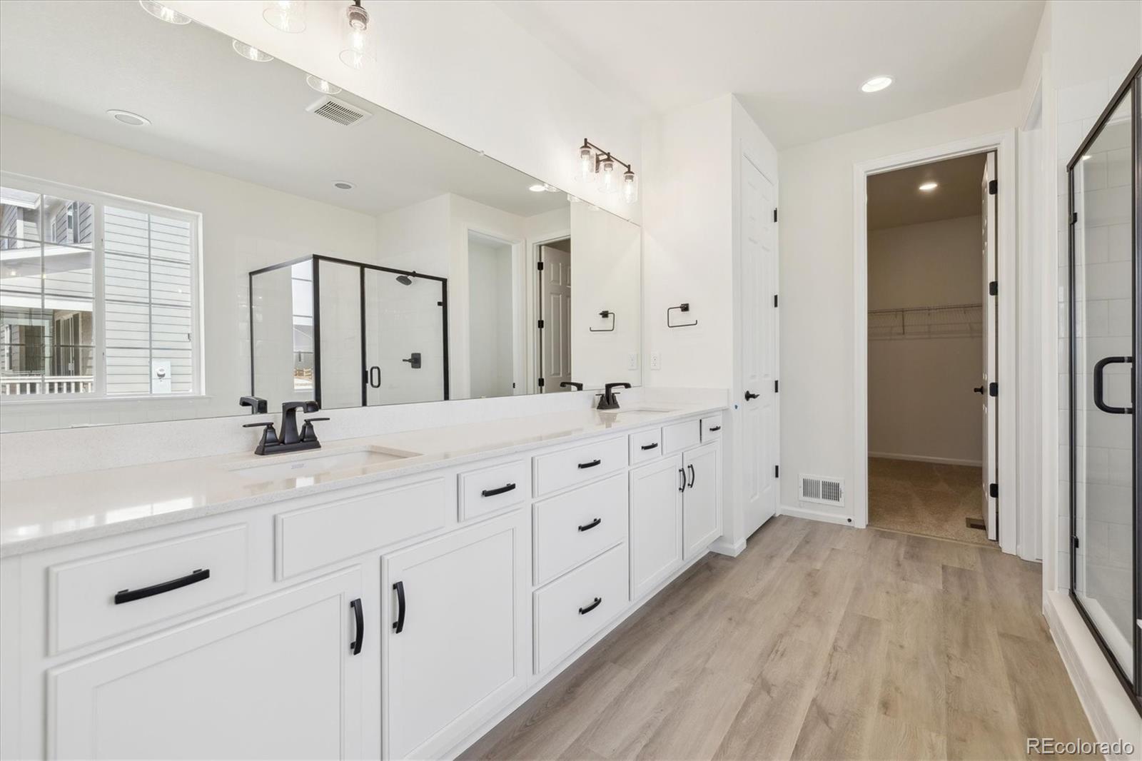MLS Image #10 for 4066 n irvington street,aurora, Colorado