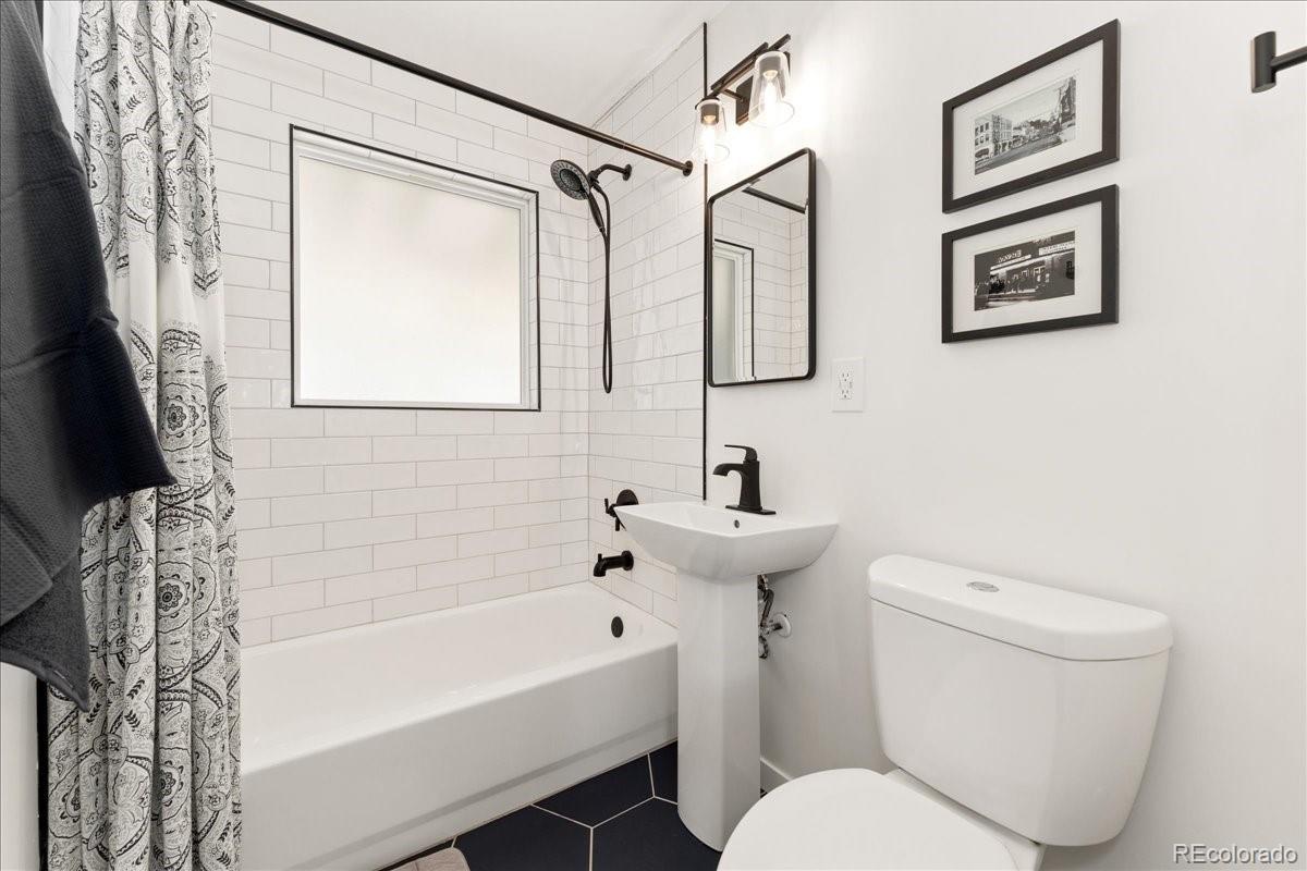 MLS Image #12 for 2930  oneida street,denver, Colorado