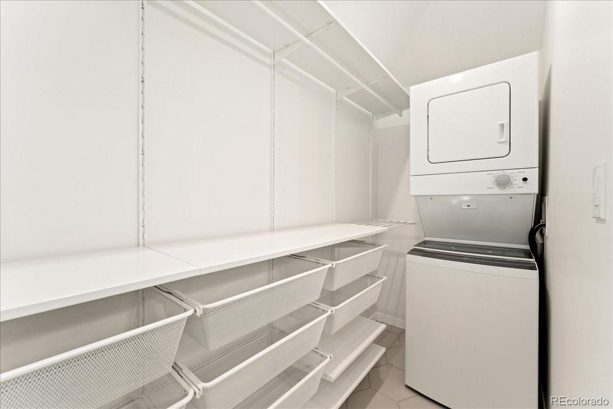 MLS Image #21 for 2930  oneida street,denver, Colorado