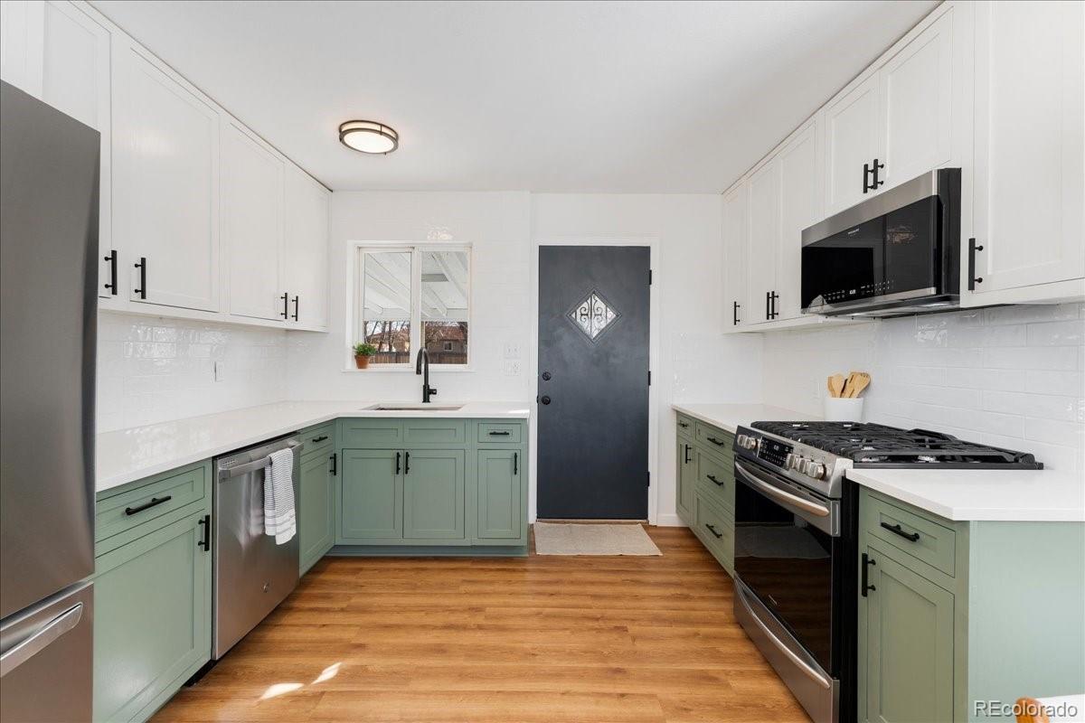 MLS Image #8 for 2930  oneida street,denver, Colorado
