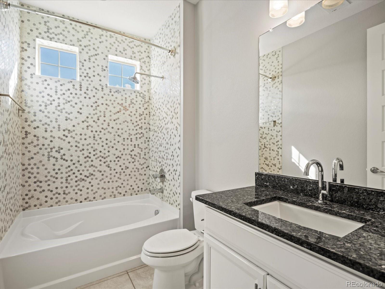 MLS Image #7 for 4837 s buchanan street,aurora, Colorado