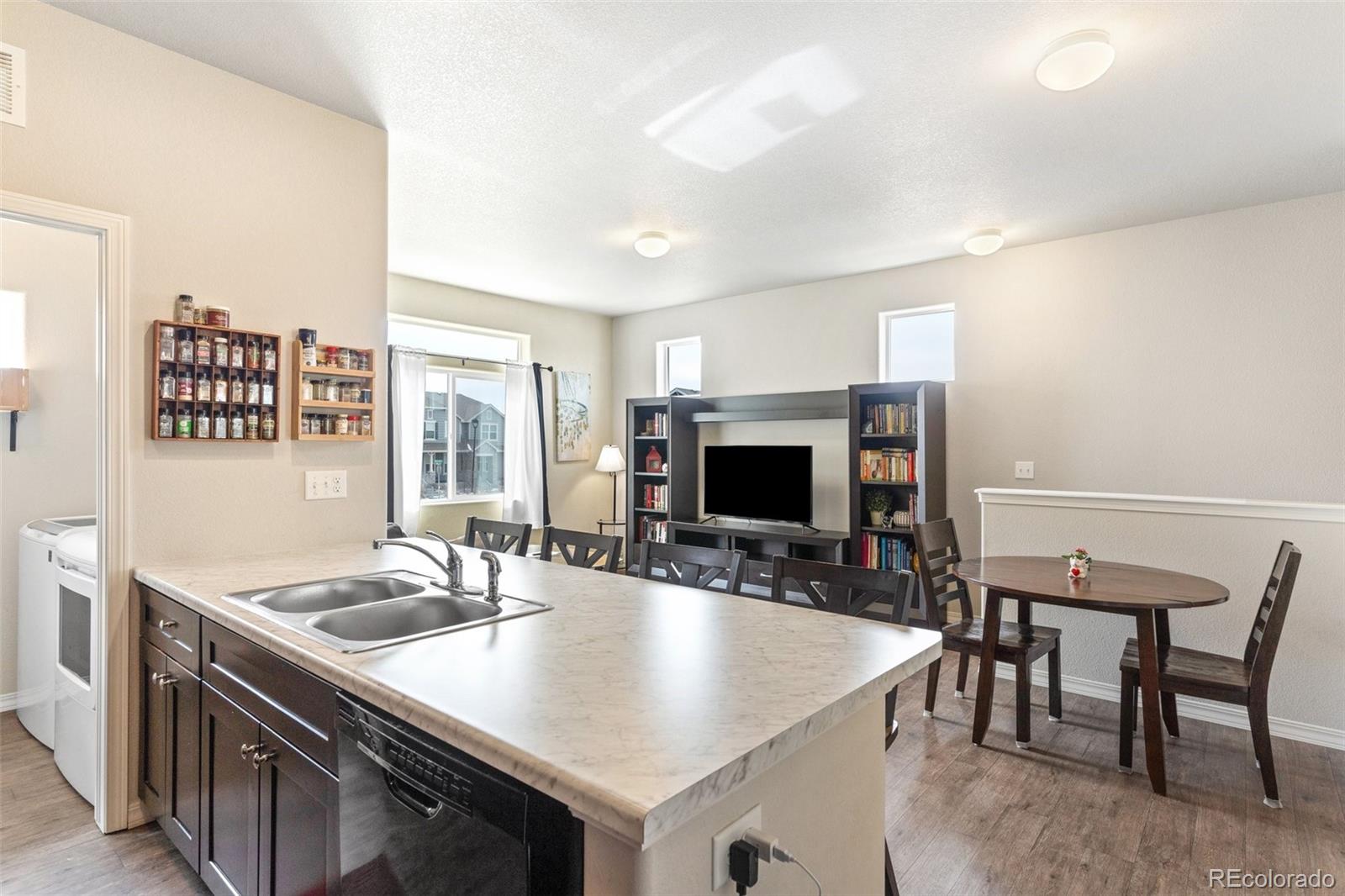 MLS Image #13 for 2004  rozzer view,colorado springs, Colorado