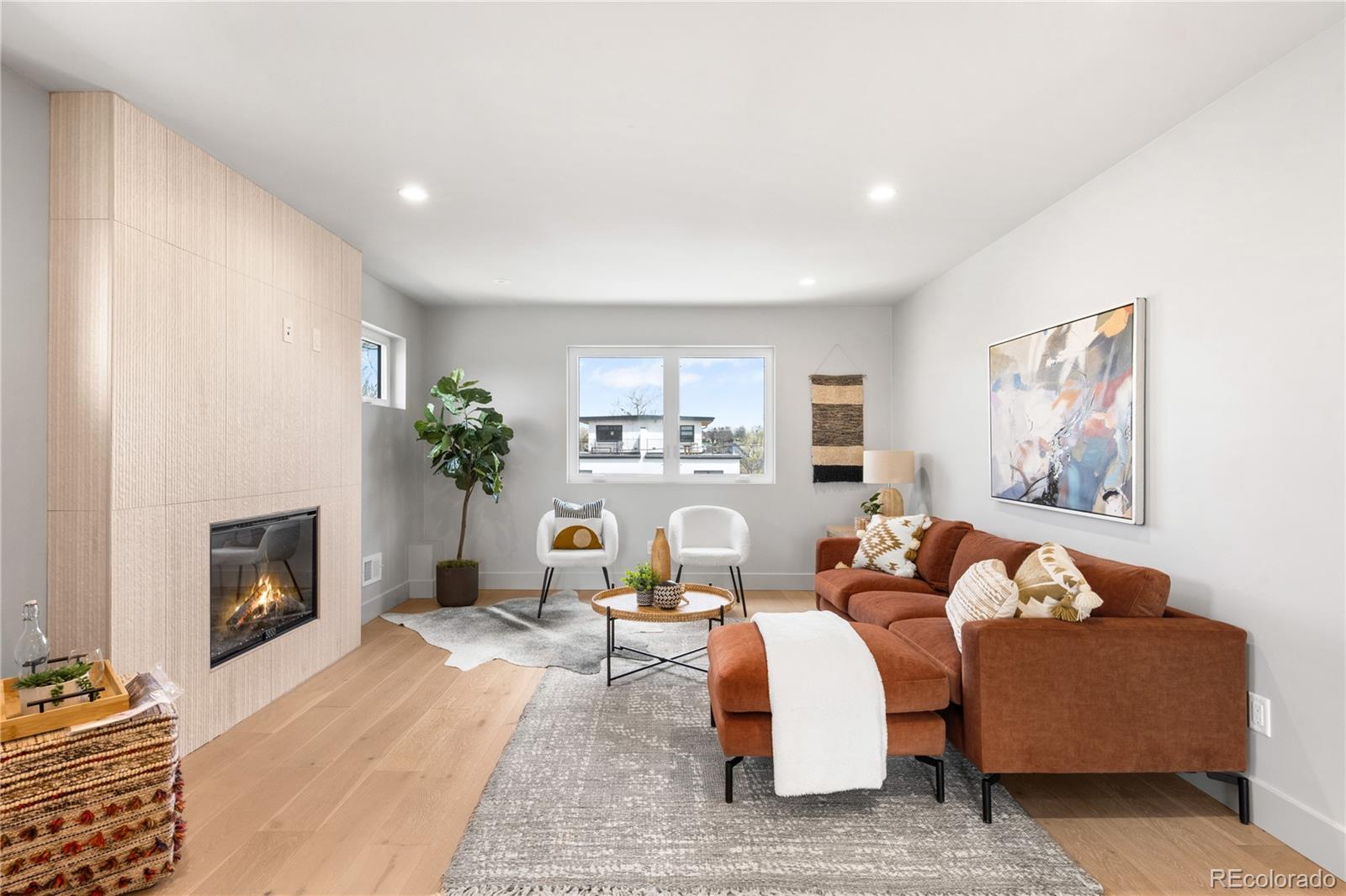 MLS Image #12 for 2520 s cherokee street,denver, Colorado