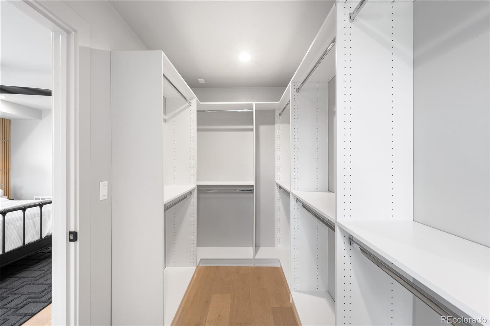 MLS Image #18 for 2520 s cherokee street,denver, Colorado
