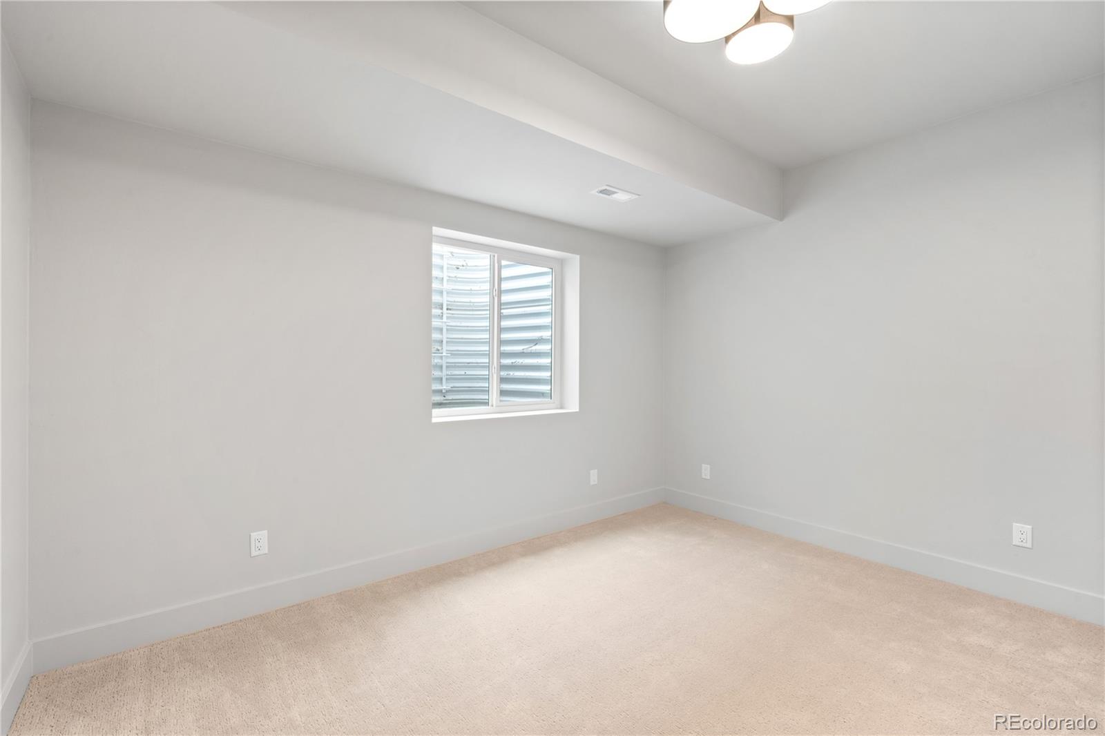 MLS Image #29 for 2520 s cherokee street,denver, Colorado