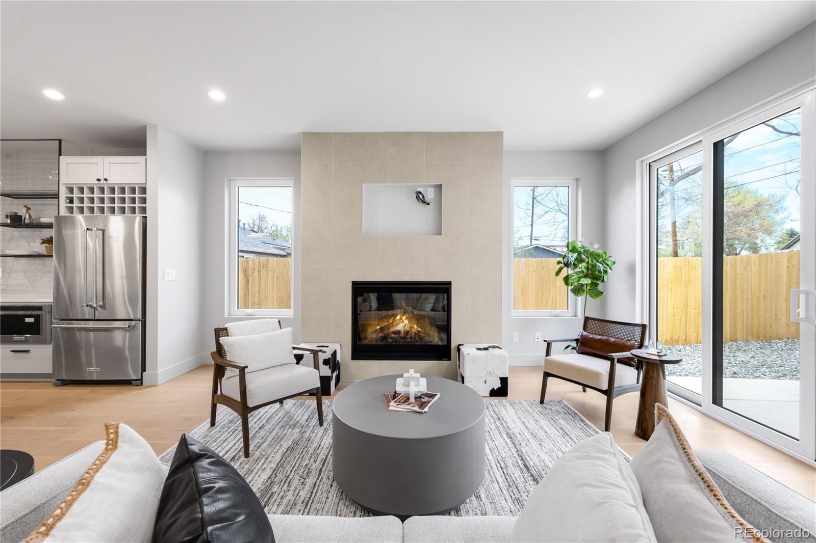 MLS Image #3 for 2520 s cherokee street,denver, Colorado