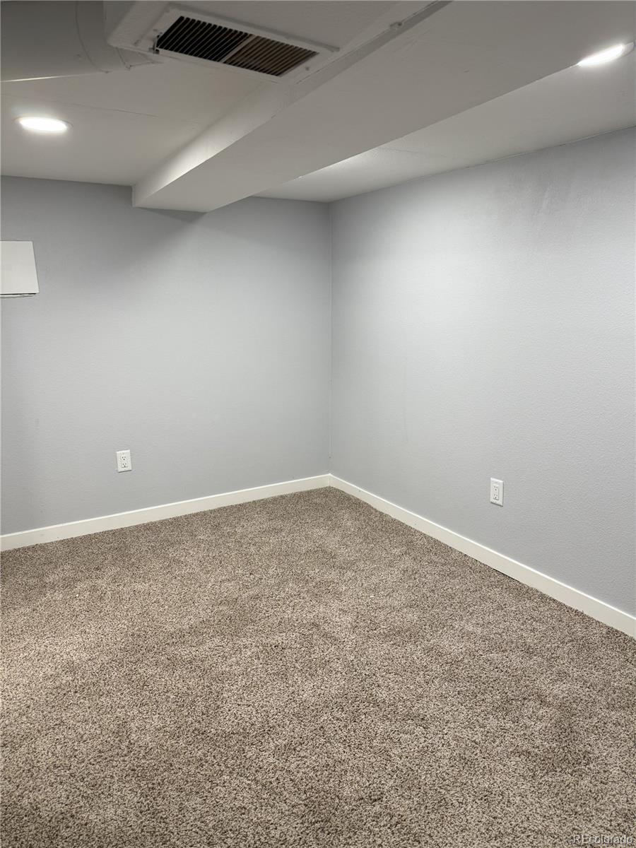 MLS Image #14 for 2619 s bannock street,denver, Colorado