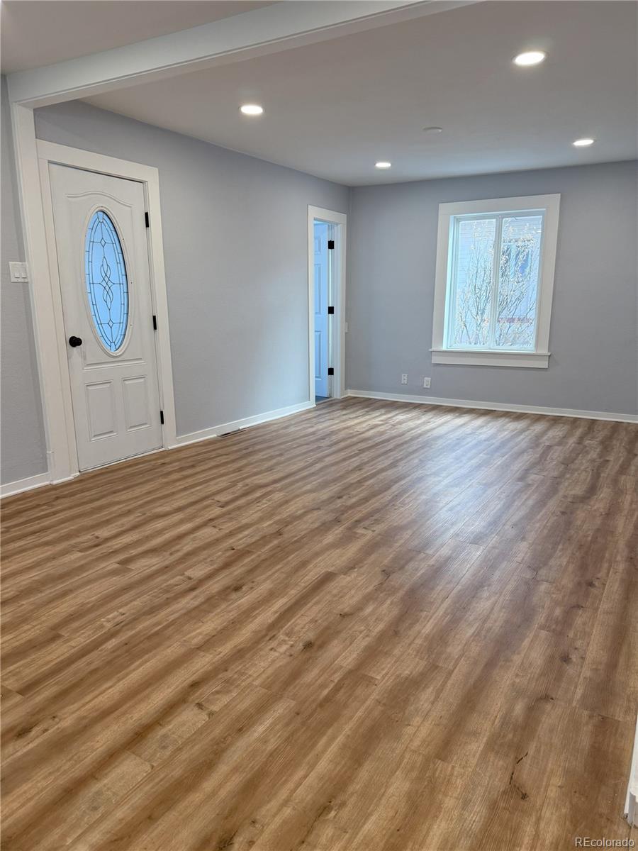 MLS Image #4 for 2619 s bannock street,denver, Colorado