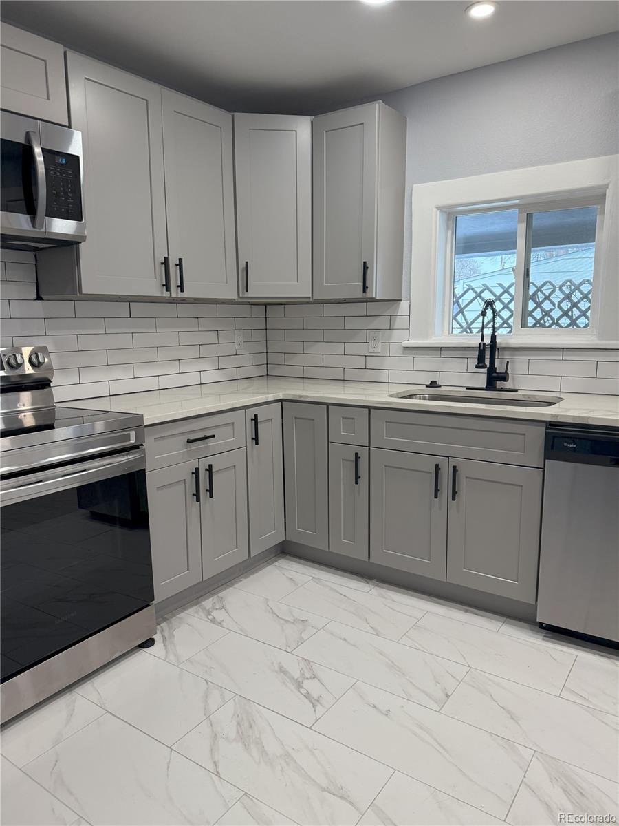 MLS Image #6 for 2619 s bannock street,denver, Colorado