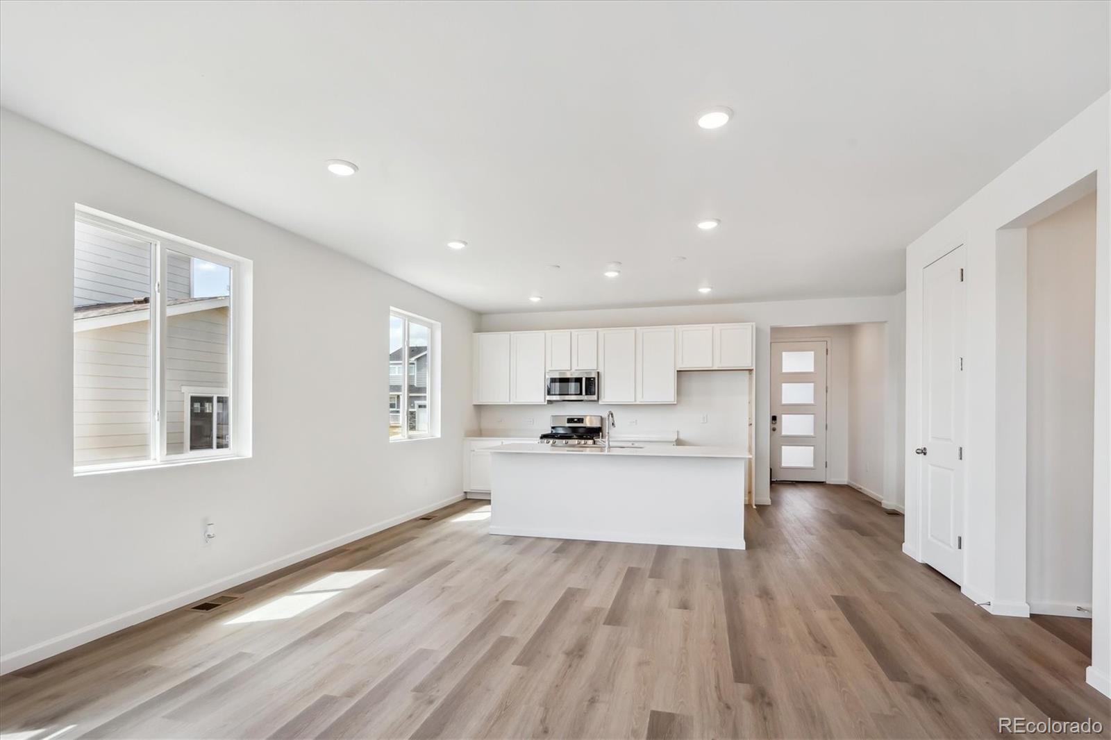 MLS Image #5 for 6974 e 126th drive,thornton, Colorado