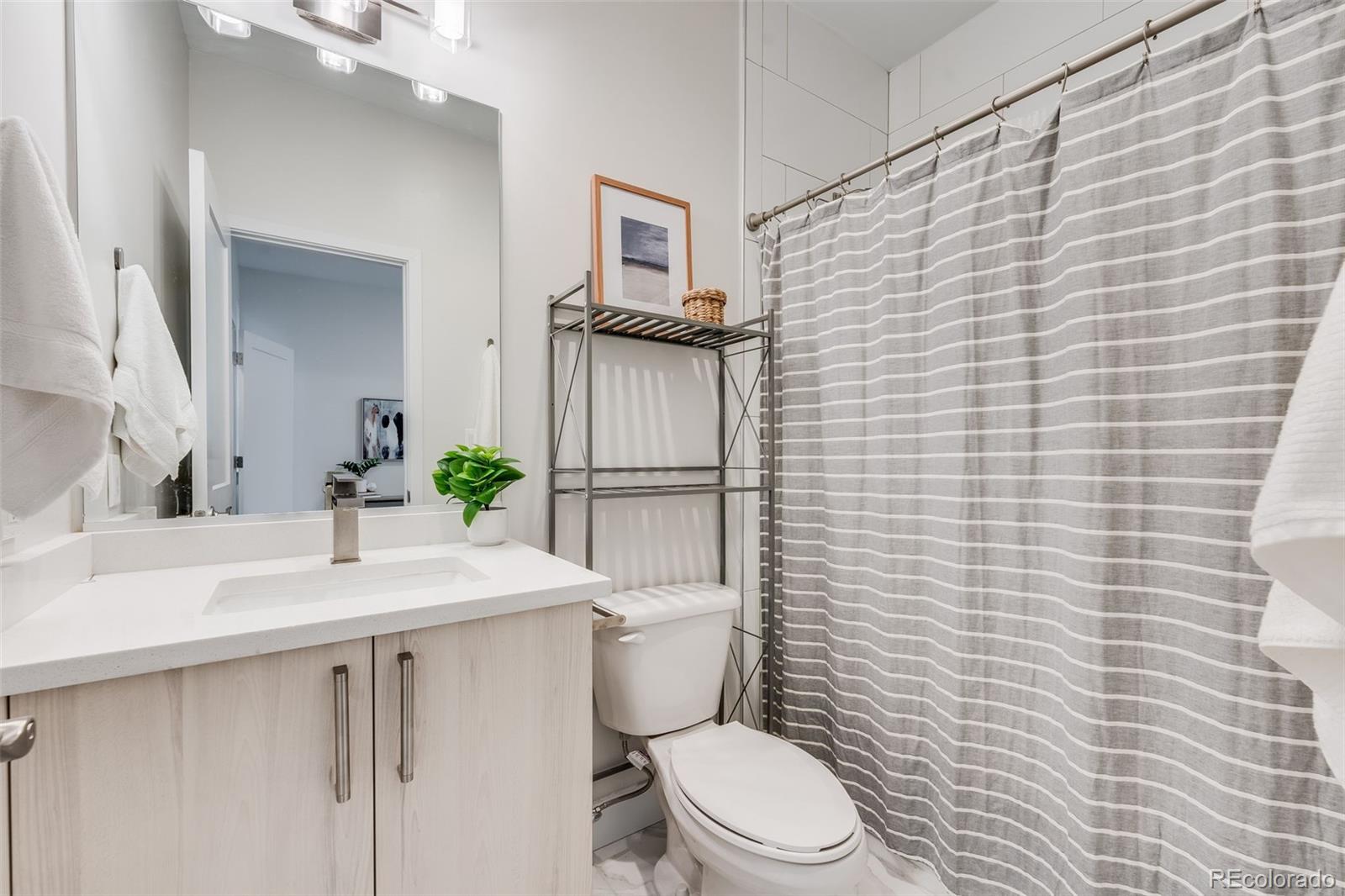 MLS Image #13 for 2922 w 26th avenue,denver, Colorado