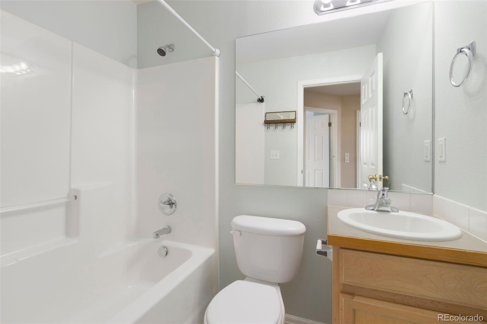 MLS Image #18 for 9073  flaming arrow avenue,wellington, Colorado