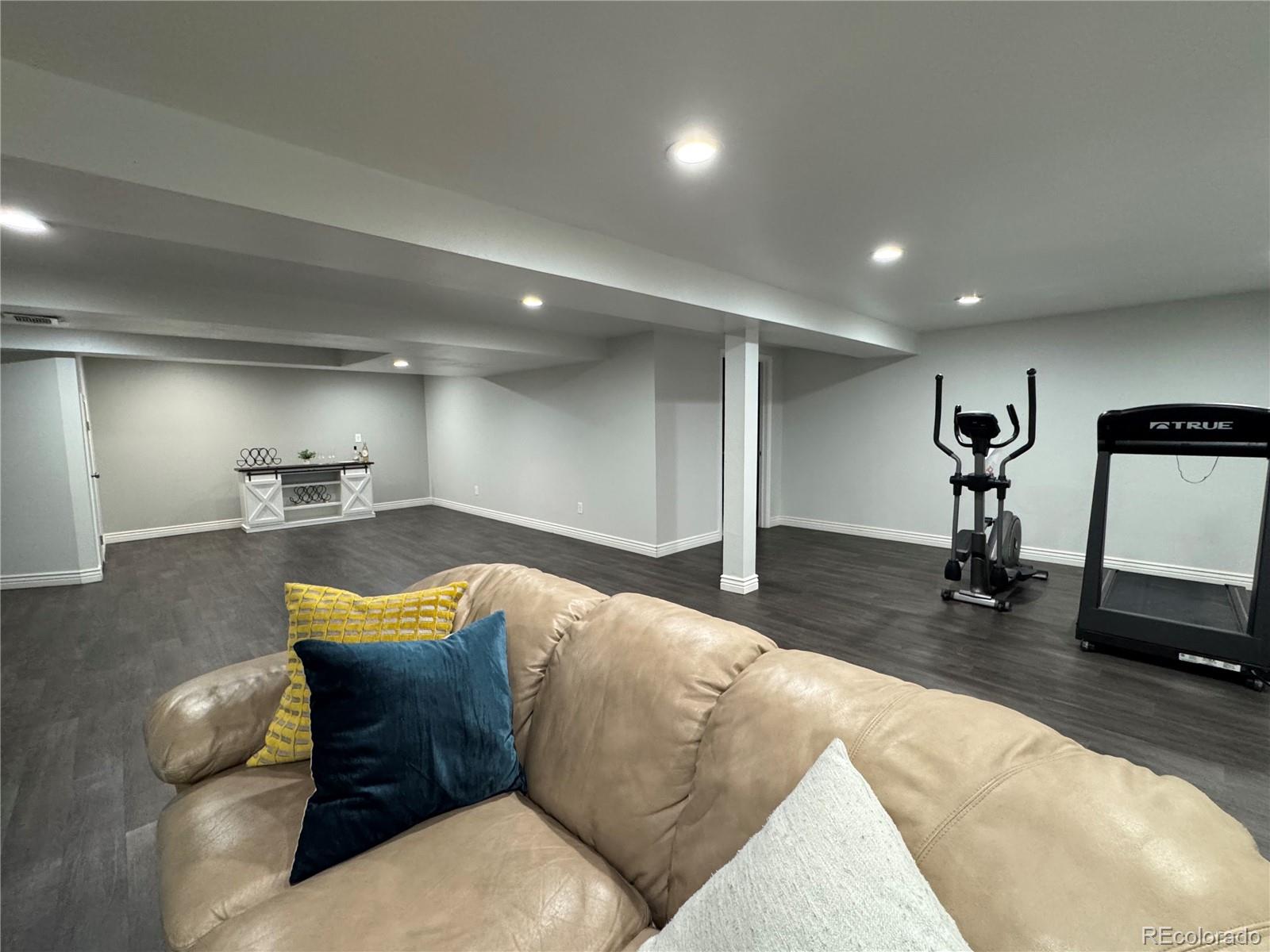 MLS Image #15 for 10226 e fair place,englewood, Colorado