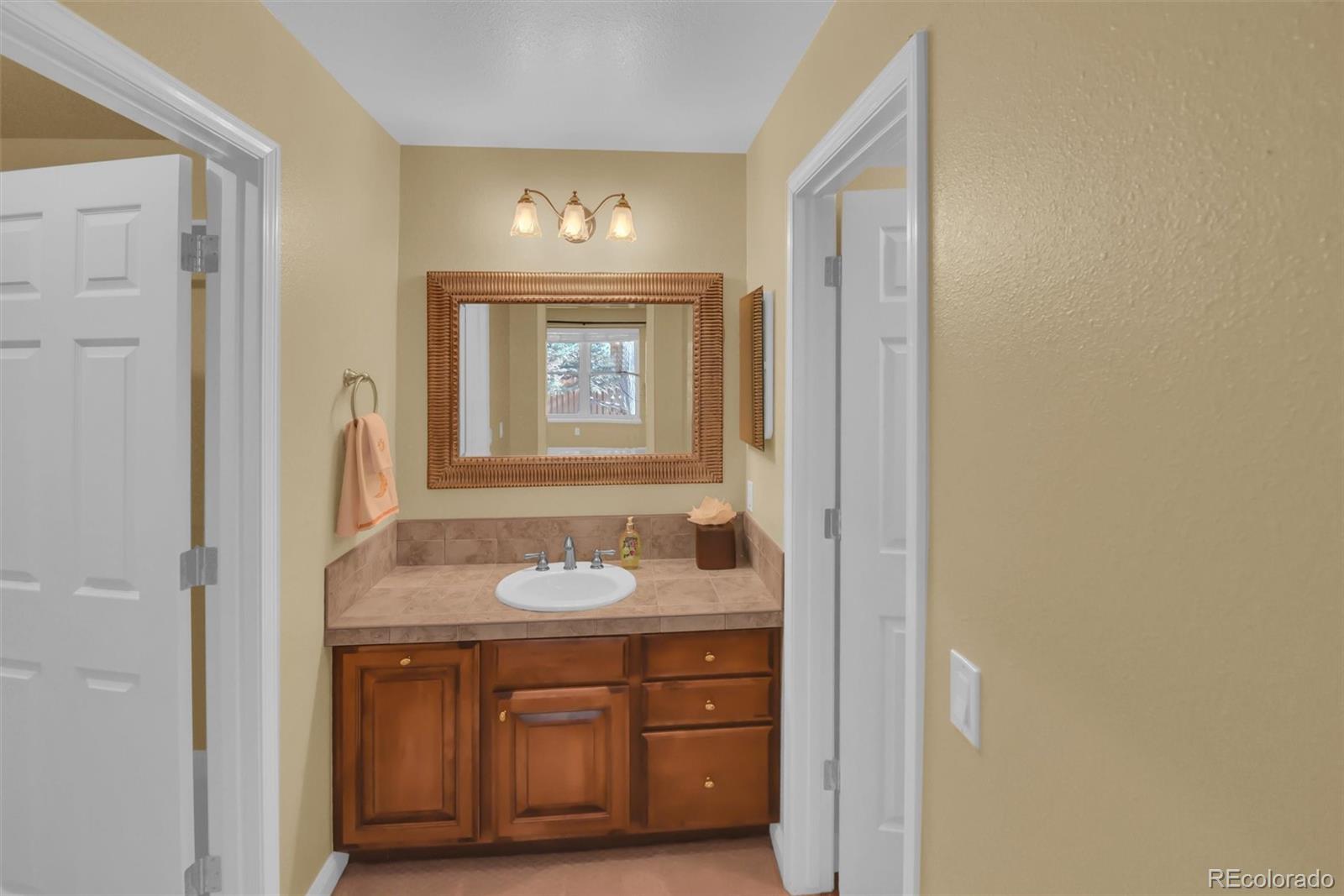 MLS Image #14 for 6417 s florence way,englewood, Colorado