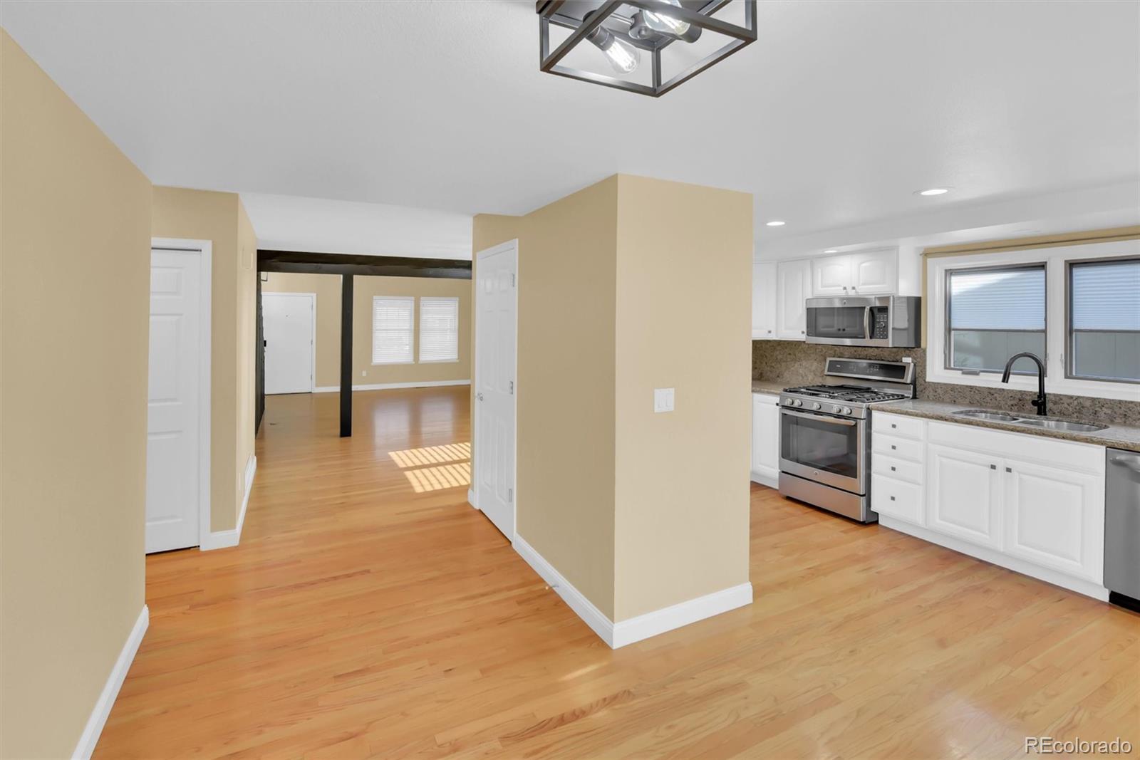 MLS Image #8 for 6417 s florence way,englewood, Colorado