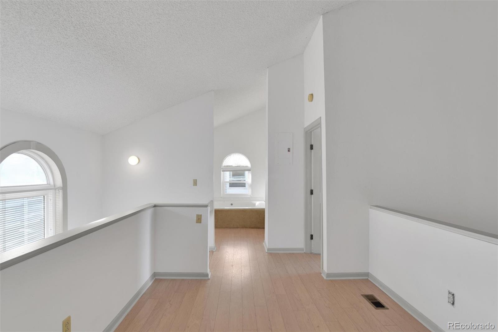 MLS Image #11 for 11115 e alameda avenue,aurora, Colorado