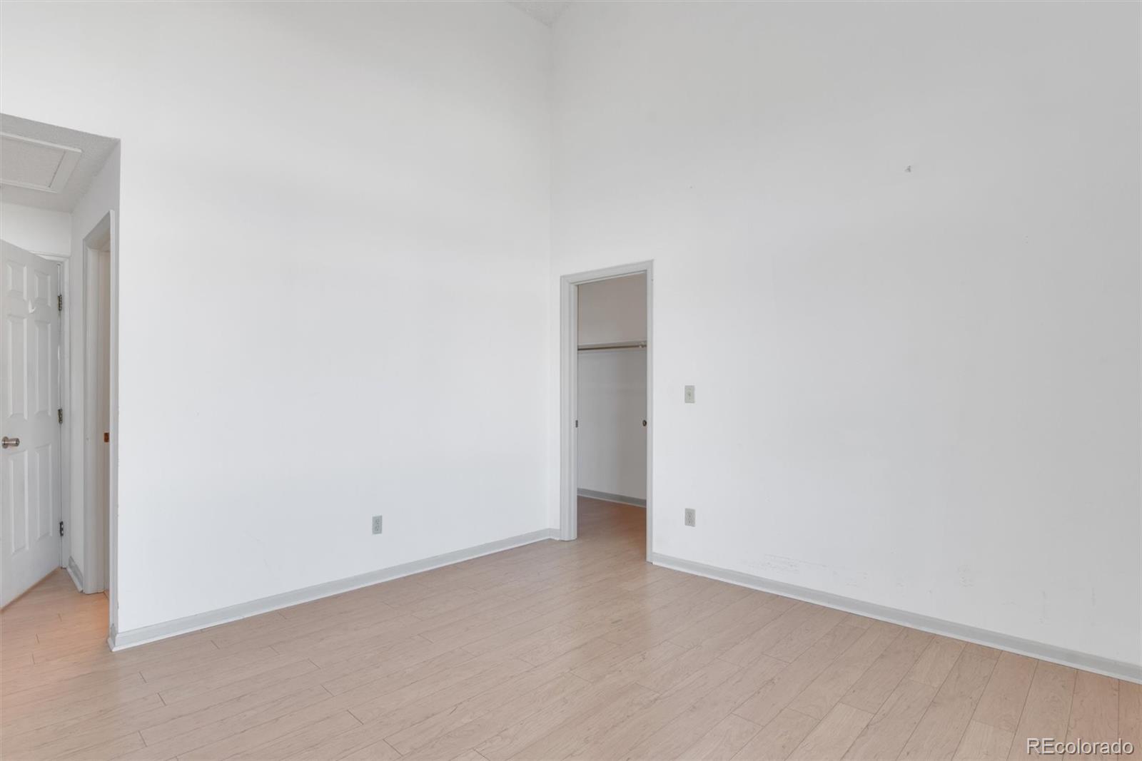 MLS Image #9 for 11115 e alameda avenue,aurora, Colorado