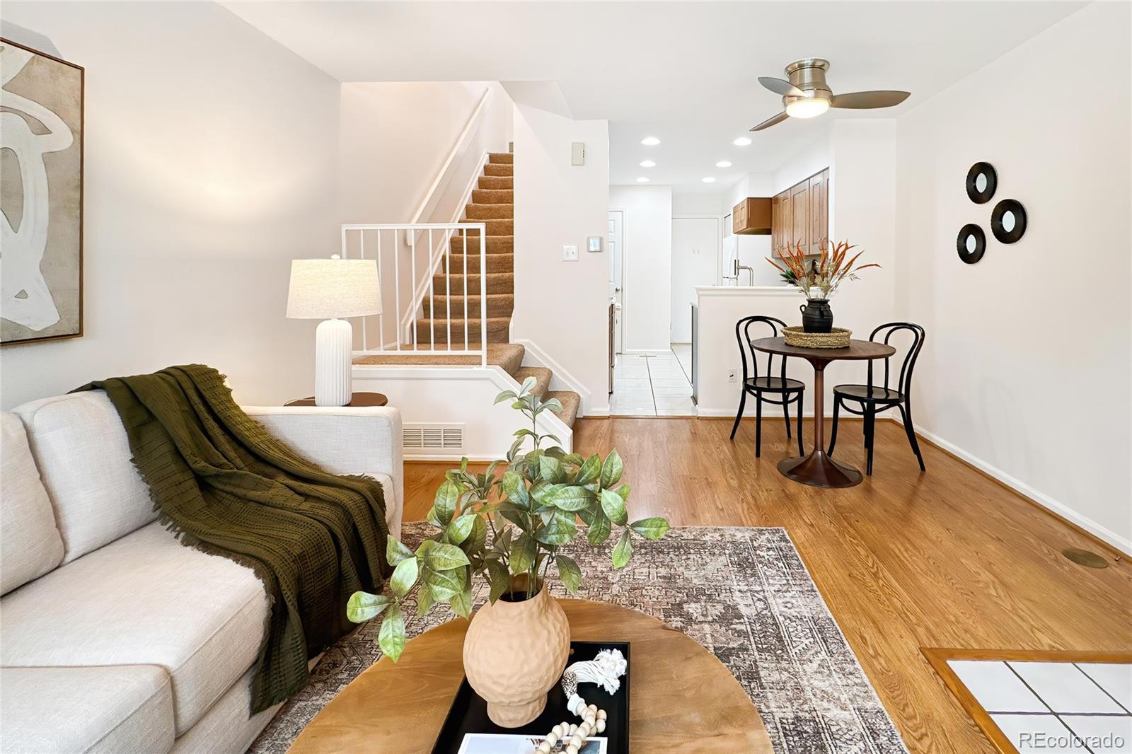 MLS Image #10 for 7370 e florida avenue,denver, Colorado