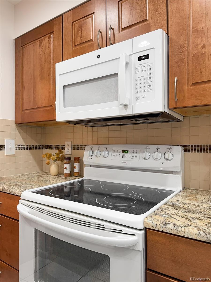 MLS Image #18 for 7370 e florida avenue,denver, Colorado