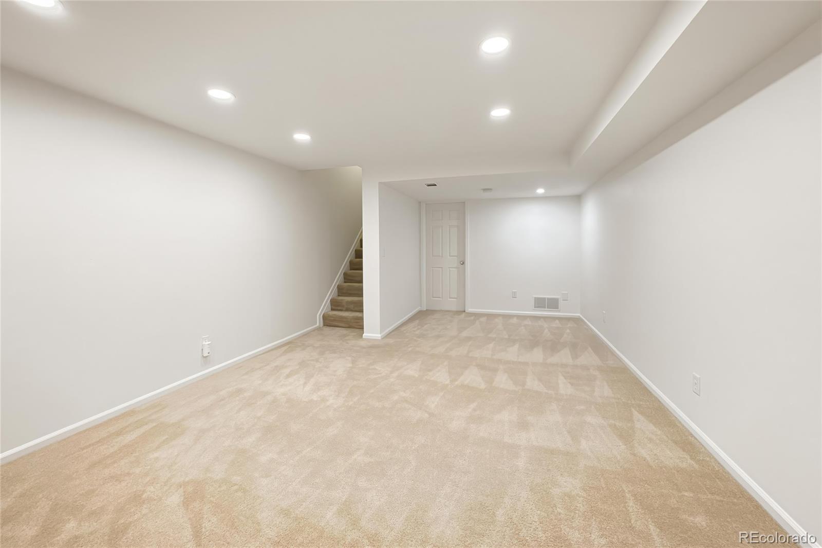MLS Image #36 for 7370 e florida avenue,denver, Colorado