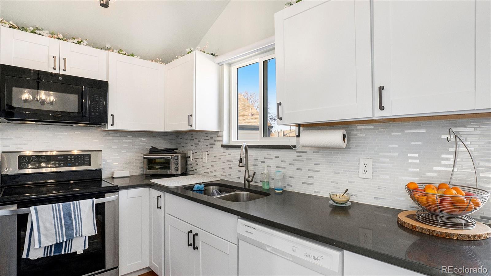 MLS Image #6 for 972 s zeno way,aurora, Colorado