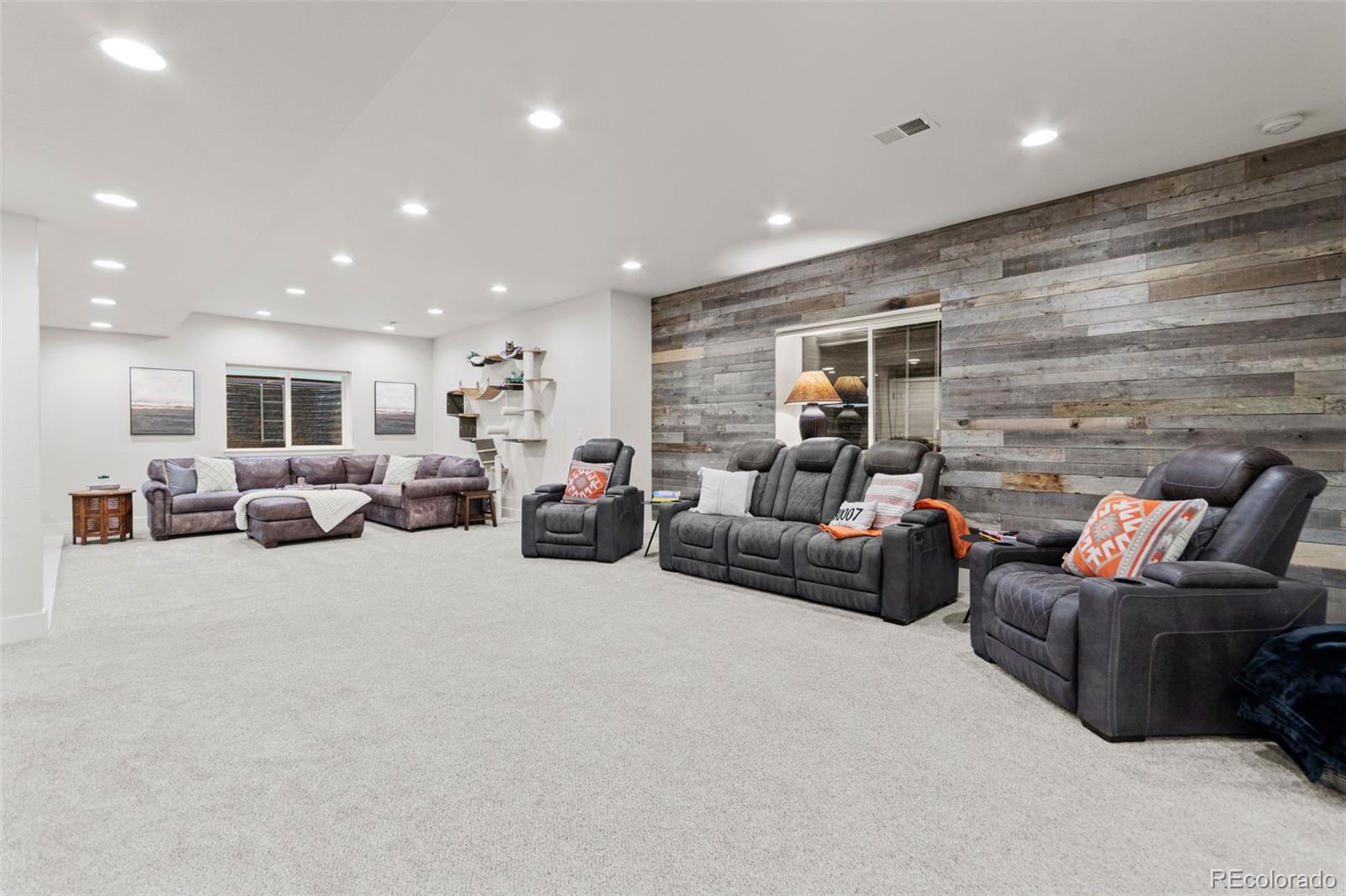 MLS Image #36 for 9388  dunraven loop,arvada, Colorado