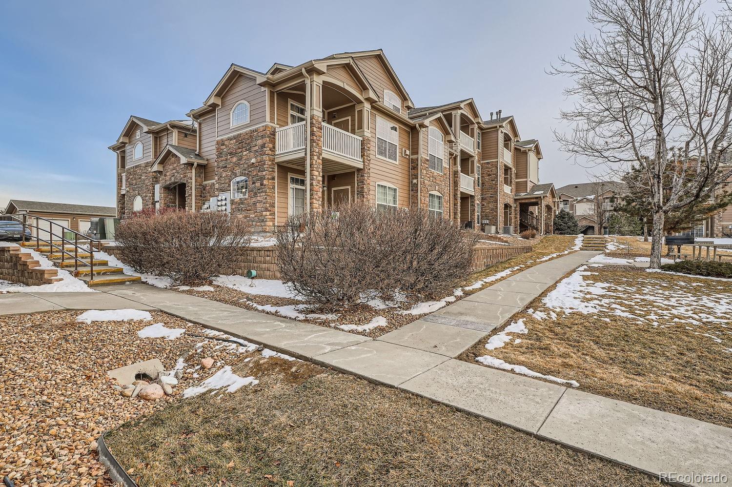 MLS Image #5 for 7440 s blackhawk street,englewood, Colorado