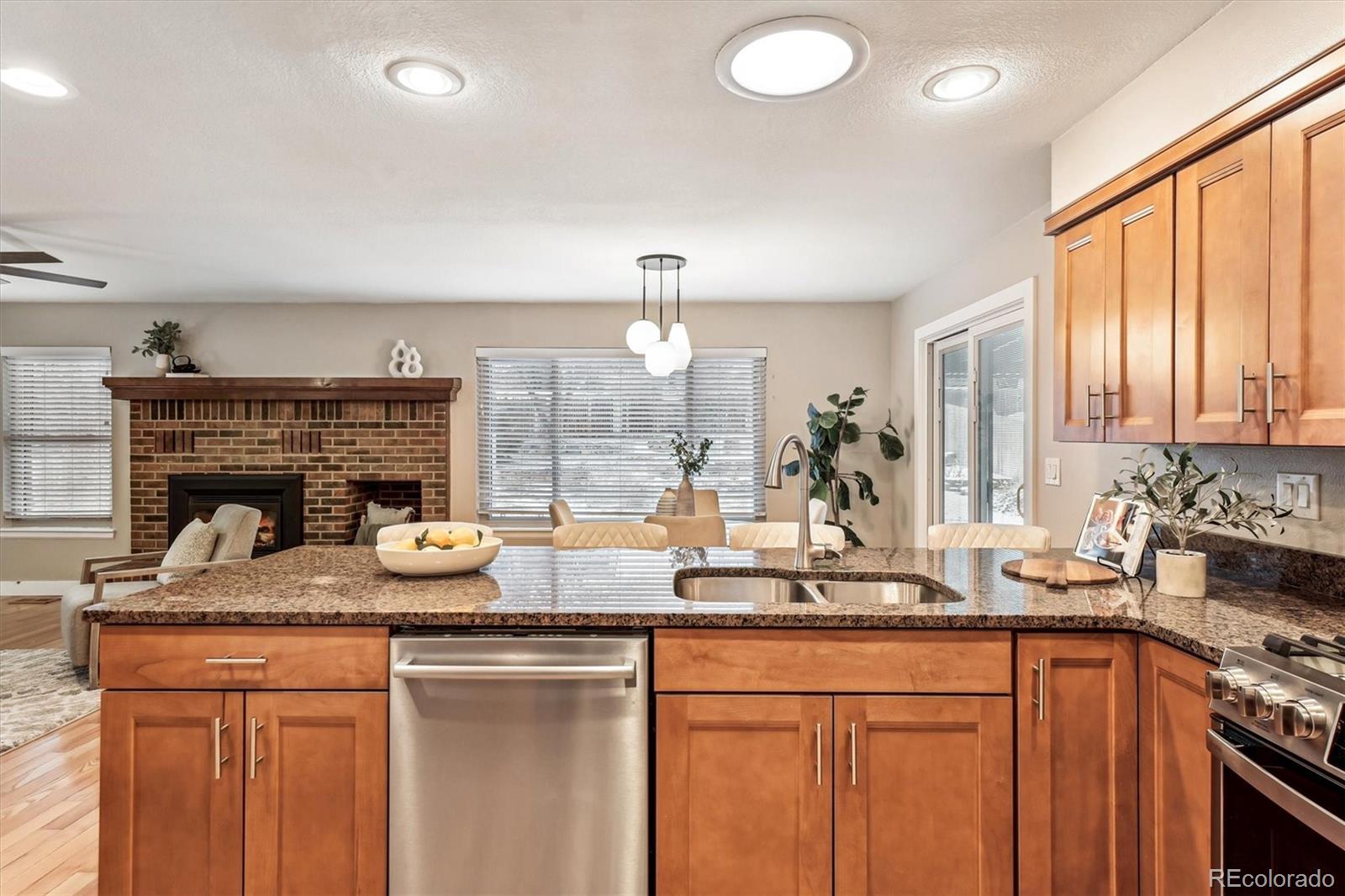 MLS Image #10 for 7946 s logan drive,littleton, Colorado