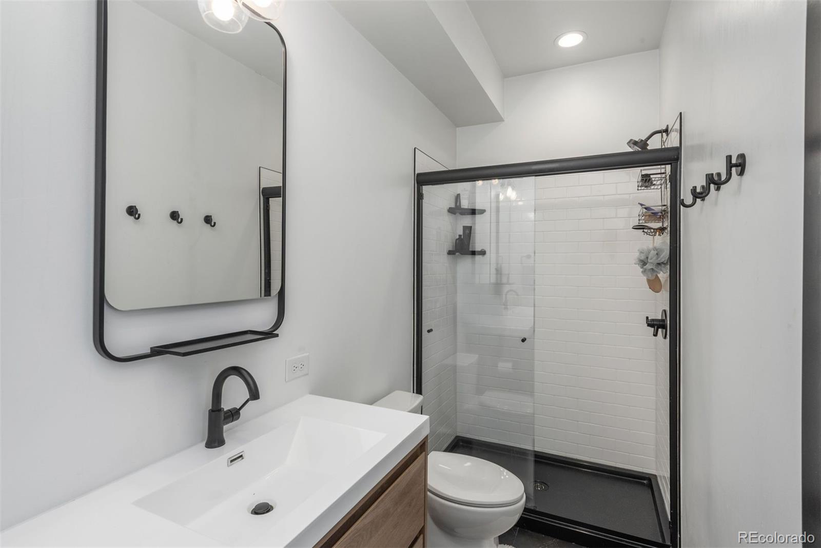 MLS Image #14 for 1260  newton street,denver, Colorado