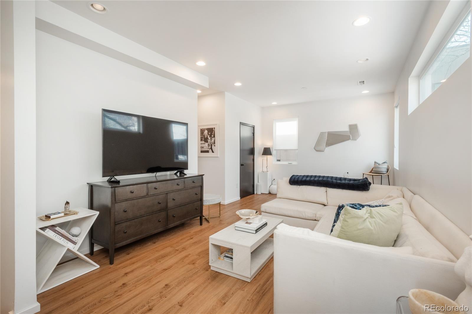 MLS Image #6 for 1260  newton street,denver, Colorado