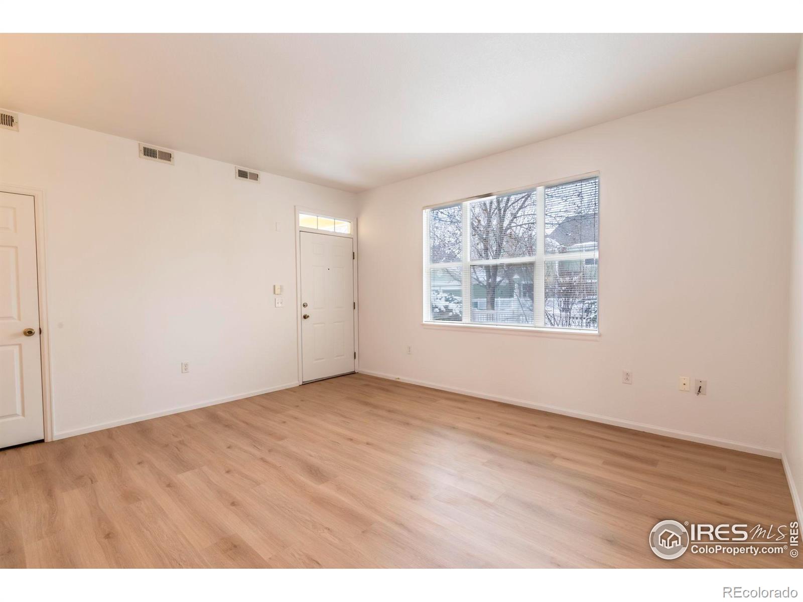 MLS Image #5 for 635  gooseberry drive,longmont, Colorado