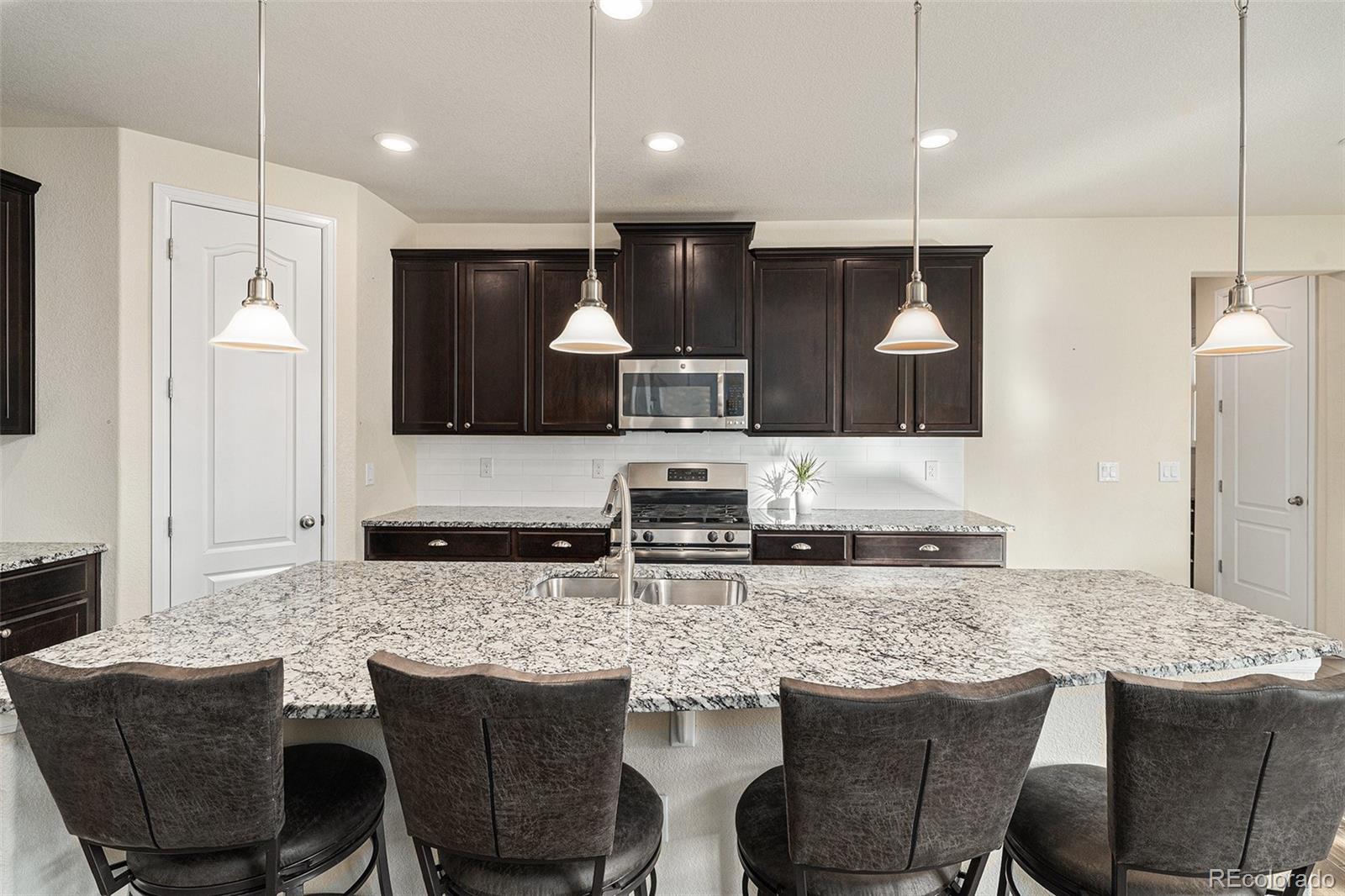 MLS Image #4 for 22870 e chenango avenue,aurora, Colorado