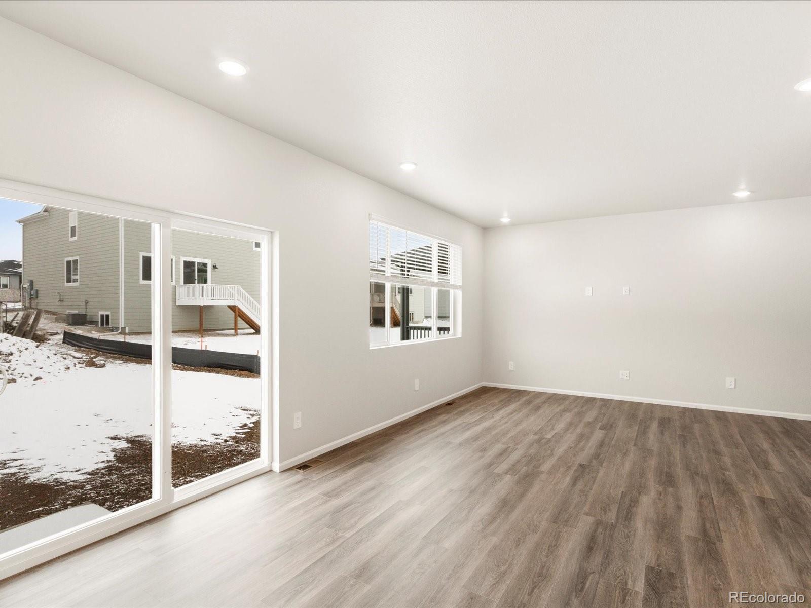 MLS Image #6 for 1666  colorado river drive,windsor, Colorado