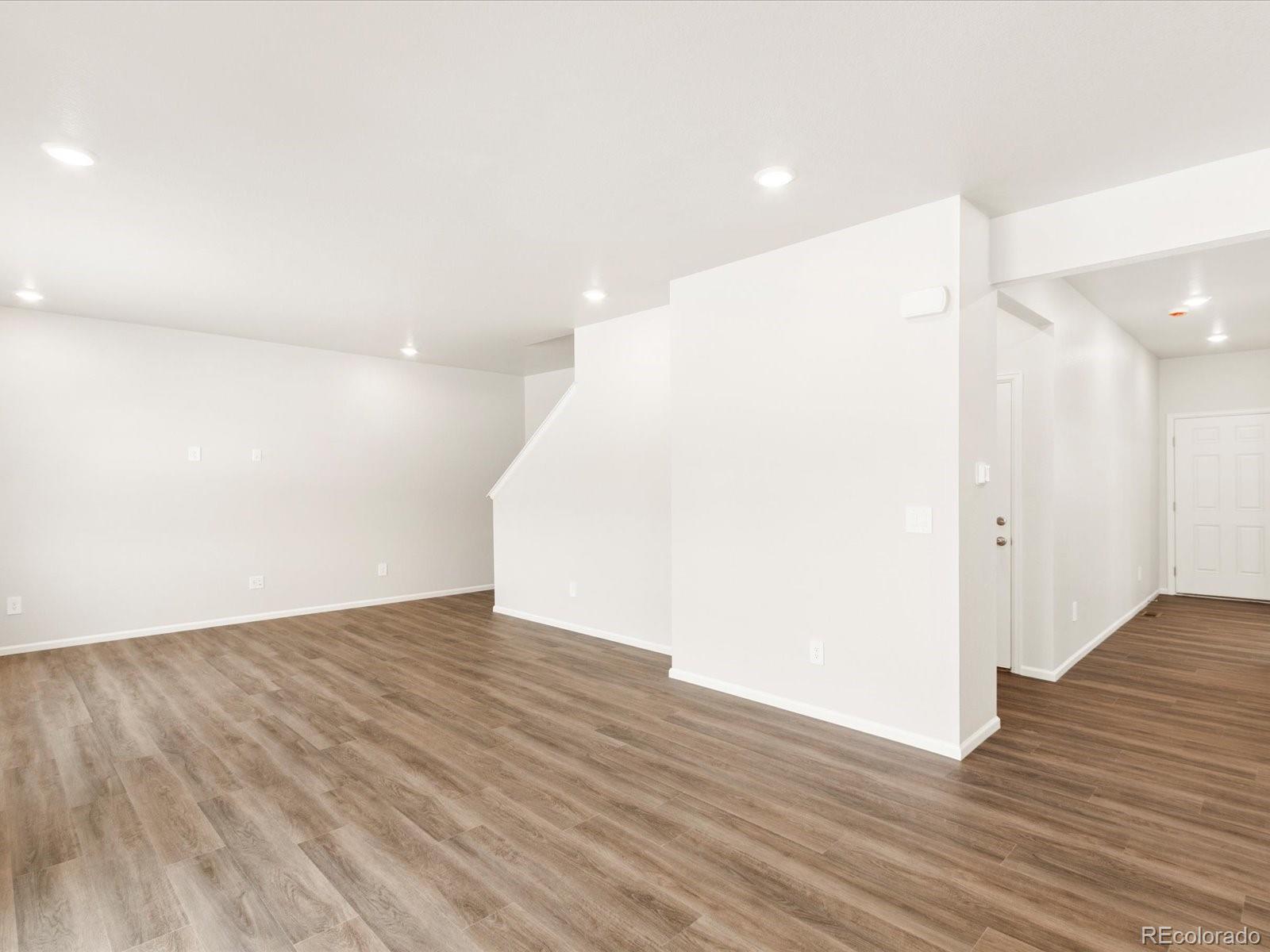 MLS Image #7 for 1666  colorado river drive,windsor, Colorado
