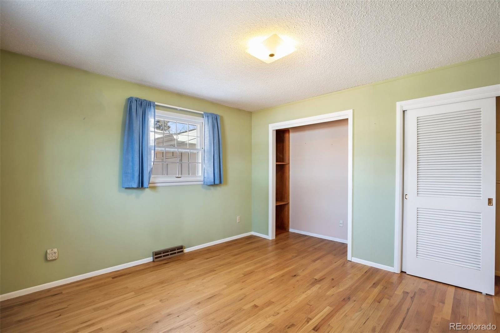 MLS Image #16 for 2923  highland drive,colorado springs, Colorado