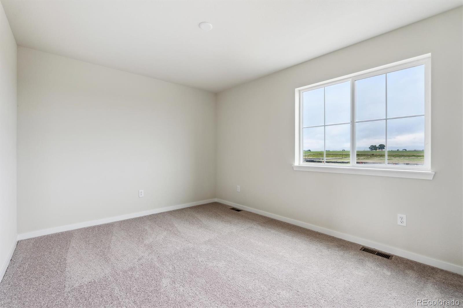 MLS Image #16 for 14400  heritage drive,mead, Colorado