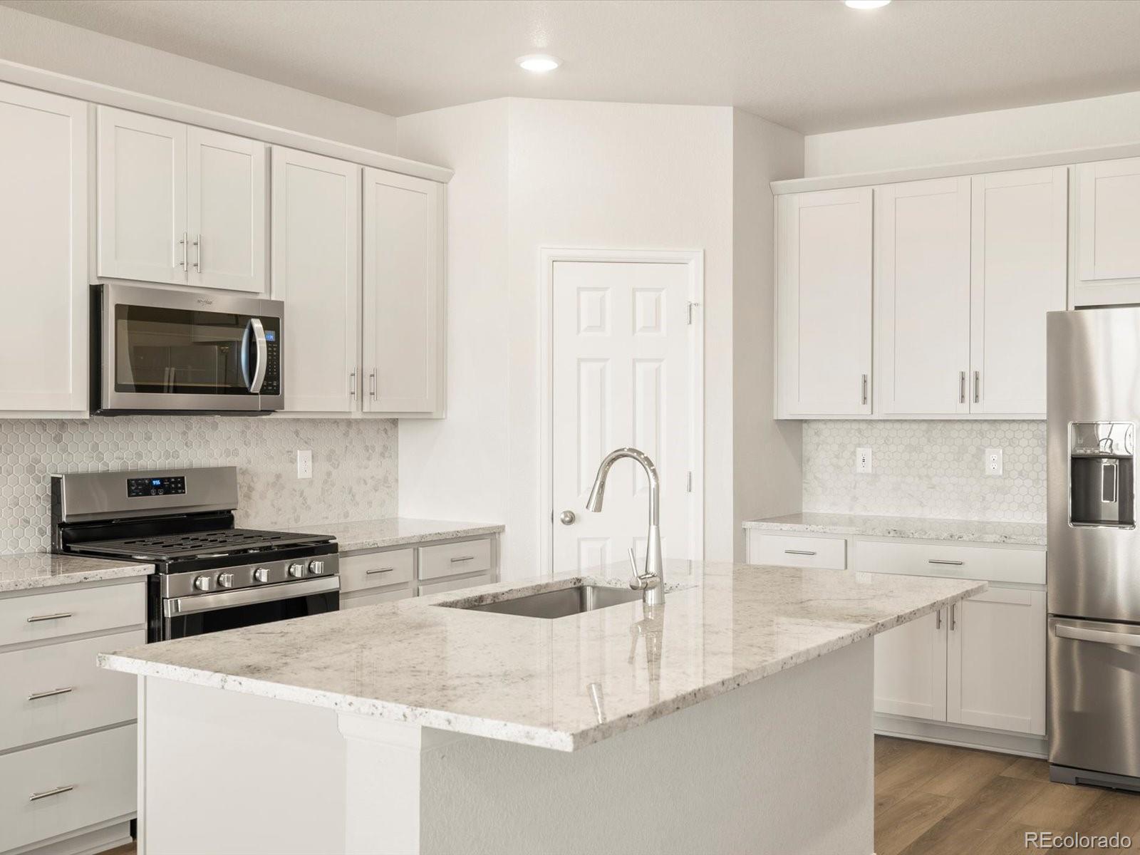 MLS Image #13 for 9099  pitkin street,commerce city, Colorado